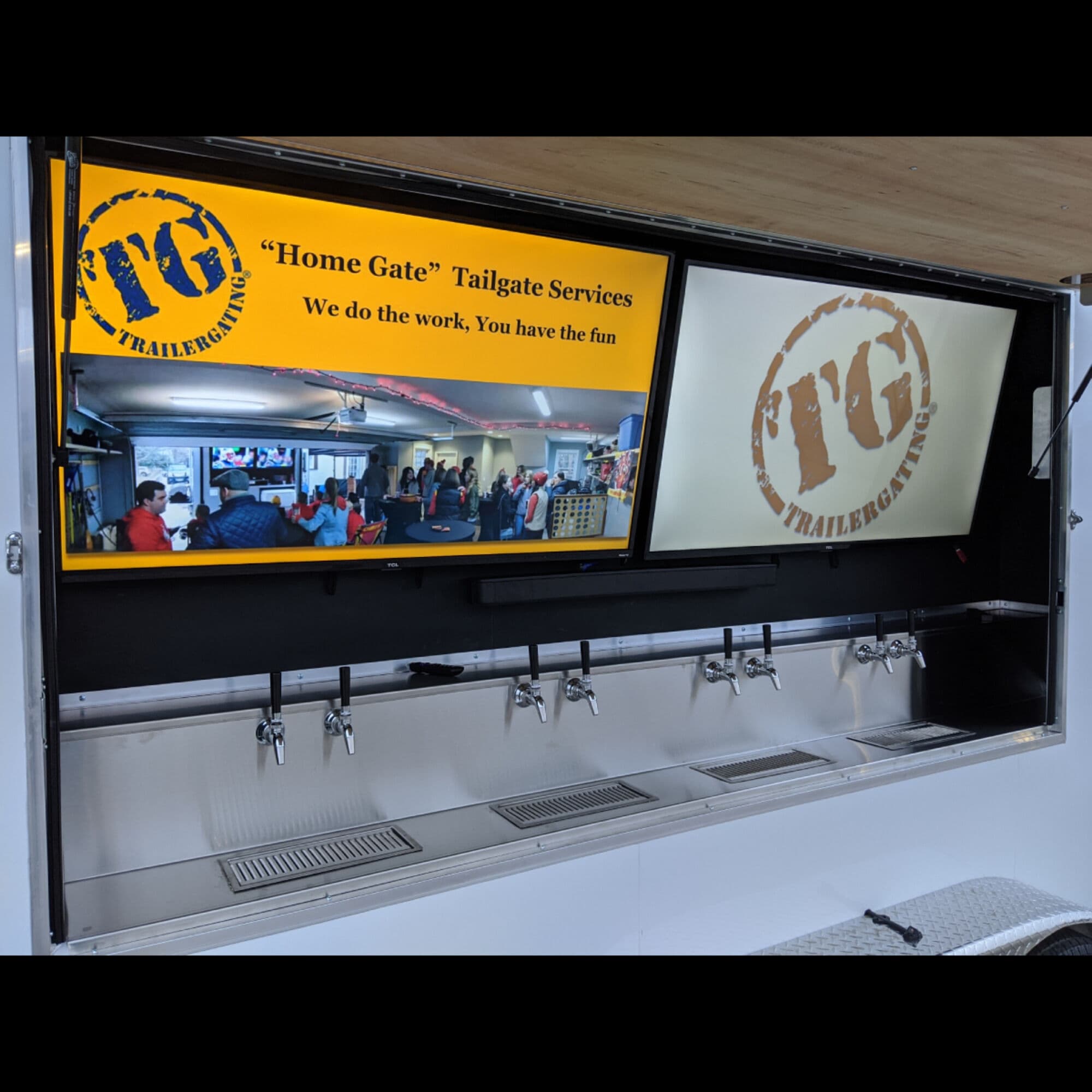 Draft Beer Trailer = 8 Faucet, 20 keg trailer - 4